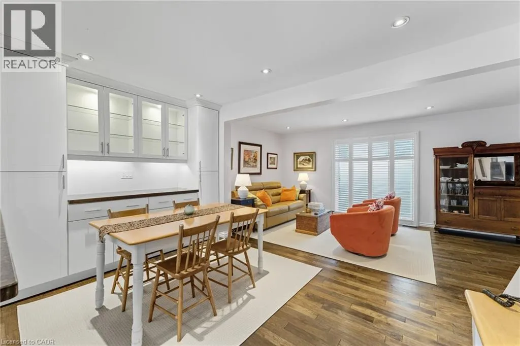 1301 UPPER GAGE Avenue Unit# 34, #34