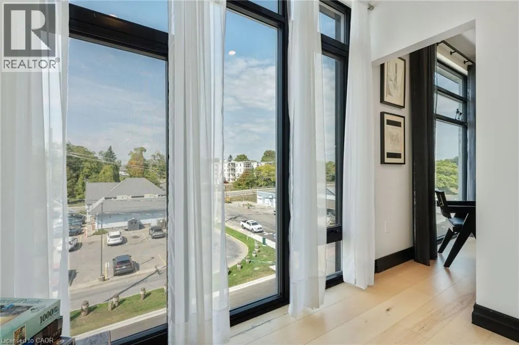 38 HARBOUR Street Unit# 416, #416