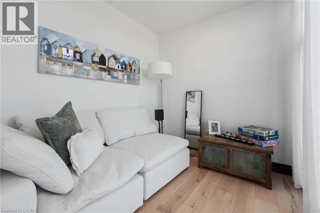 38 HARBOUR Street Unit# 416, #416
