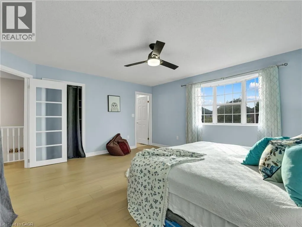 11 WILLOWRIDGE Way