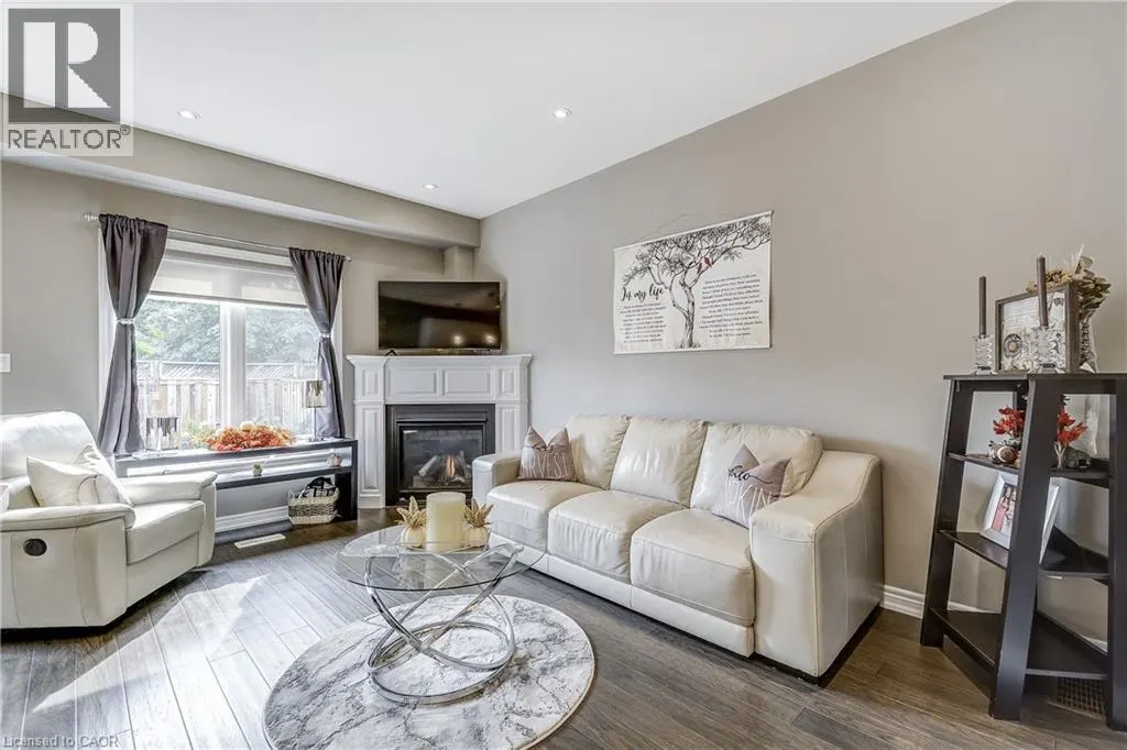 21 MADONNA Drive Unit# 30, #30