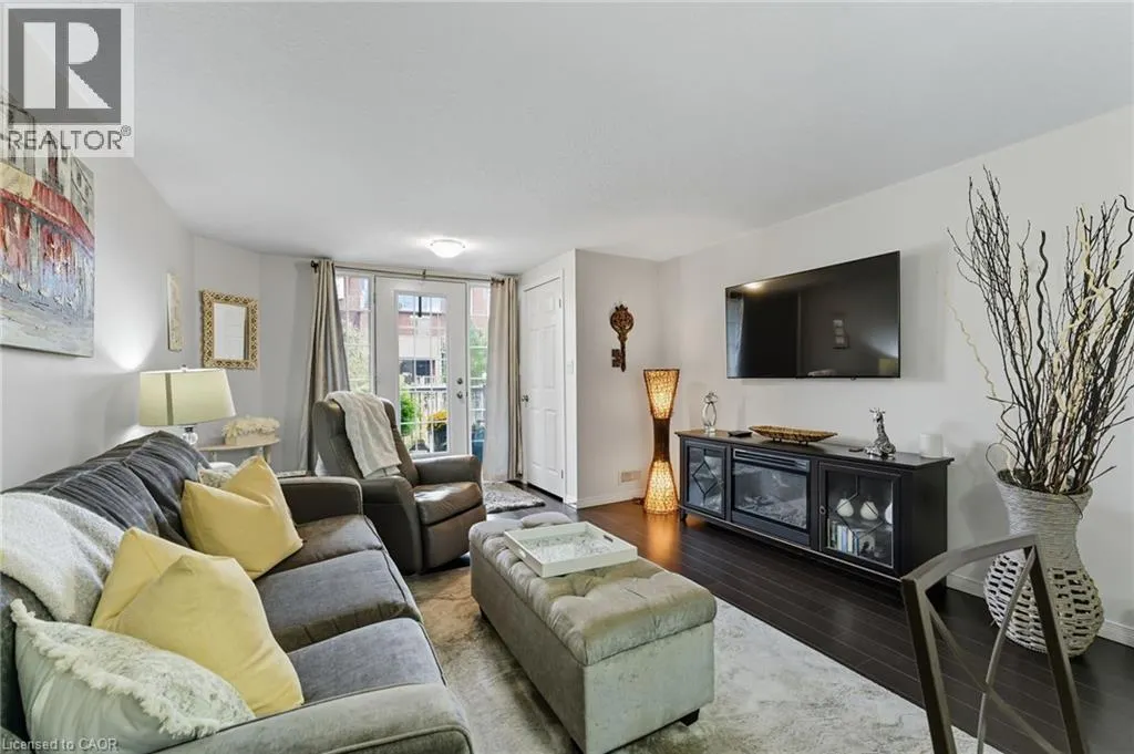 29 SIENNA STREET Street Unit# F, #F