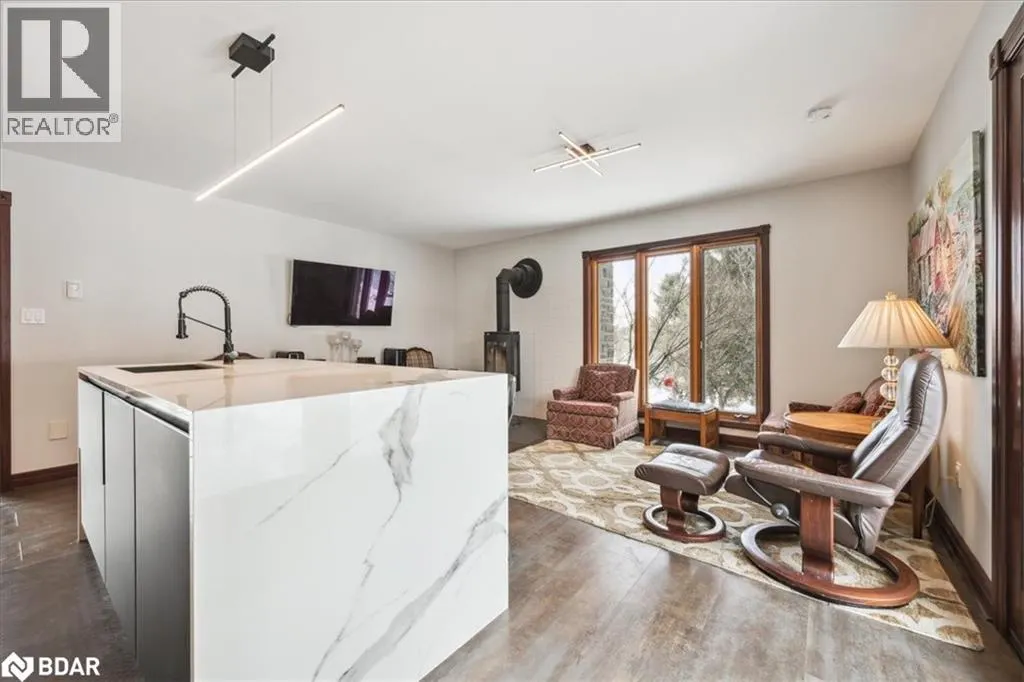 331 MOUNTSBERG Road
