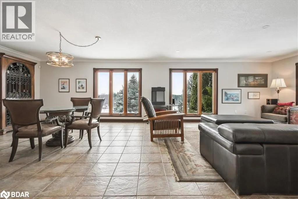 331 MOUNTSBERG Road