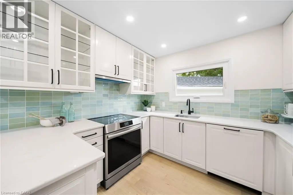 133 INGLEWOOD Drive