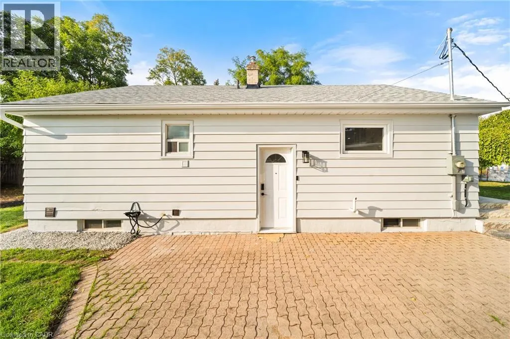 133 INGLEWOOD Drive