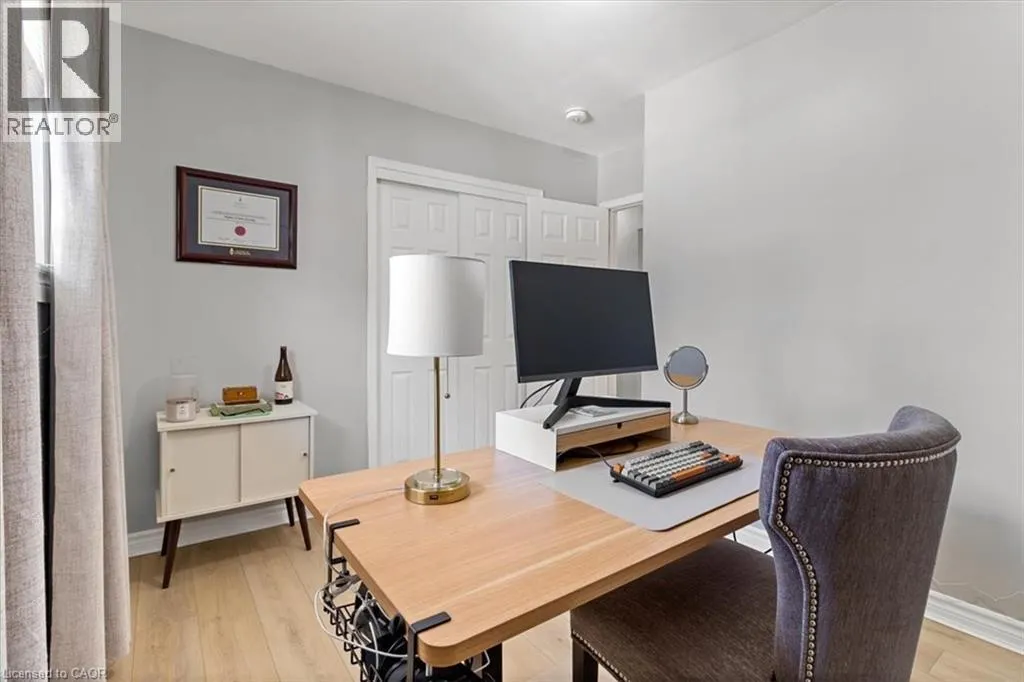 161 HOOVER Crescent Unit# MAIN, #MAIN