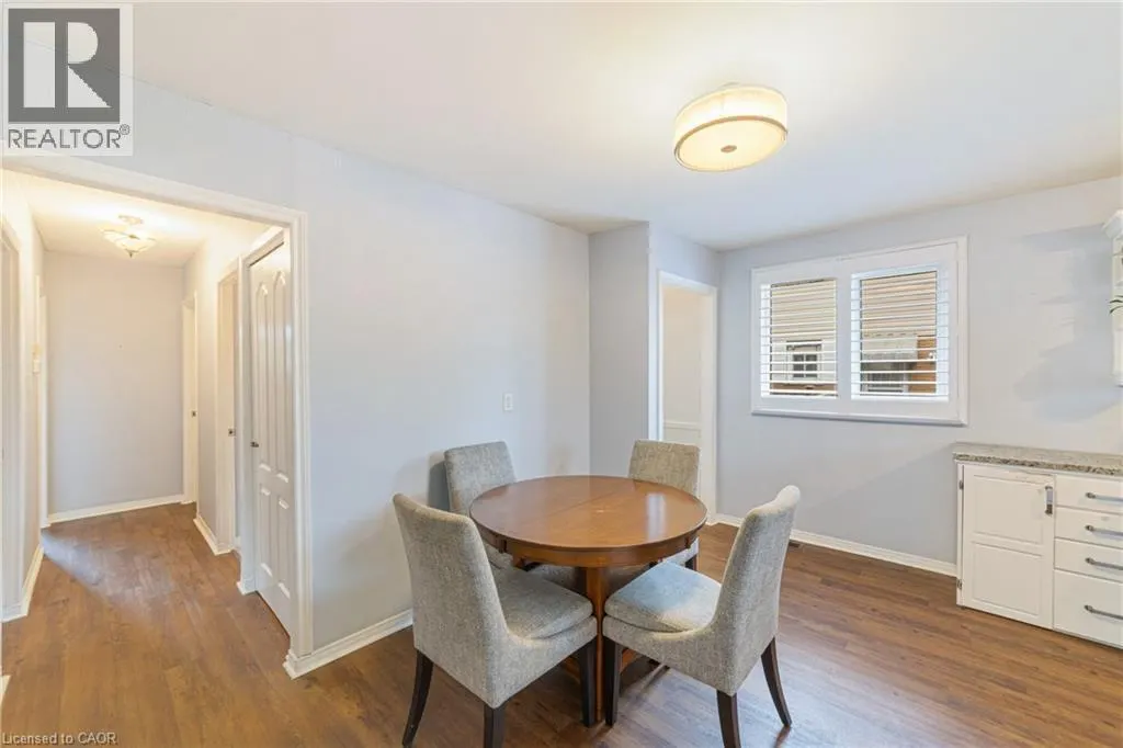 111 BOSTON Crescent