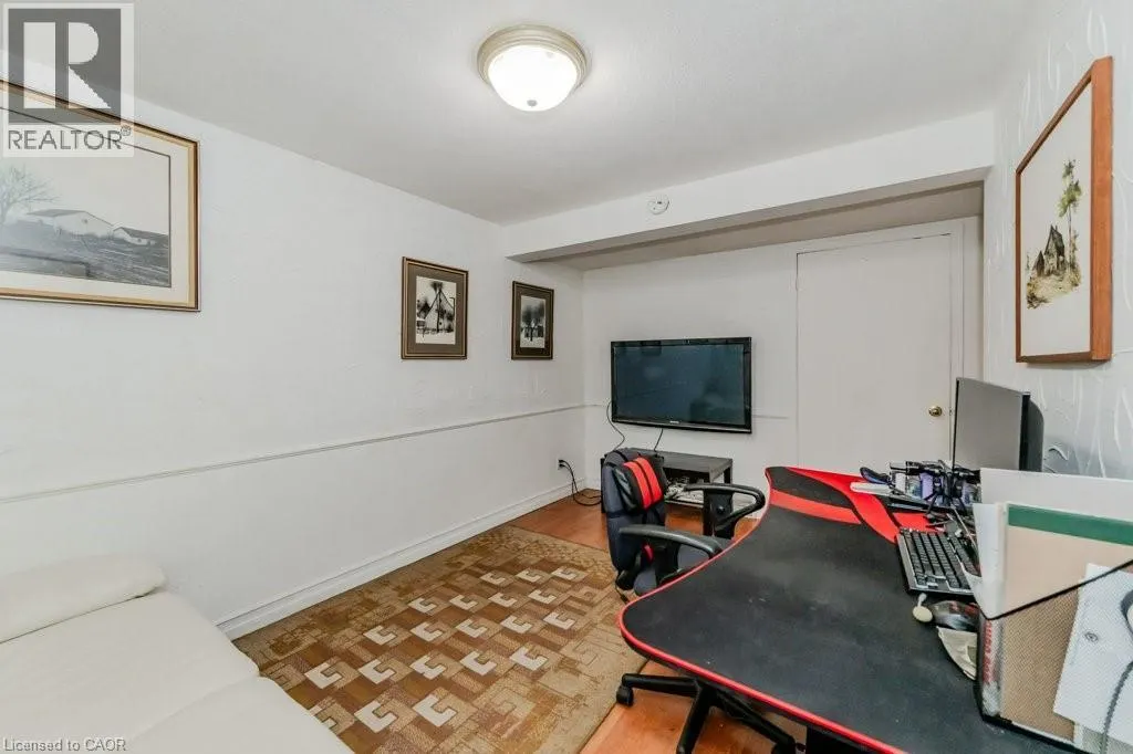 88 CHARLES BEST Place