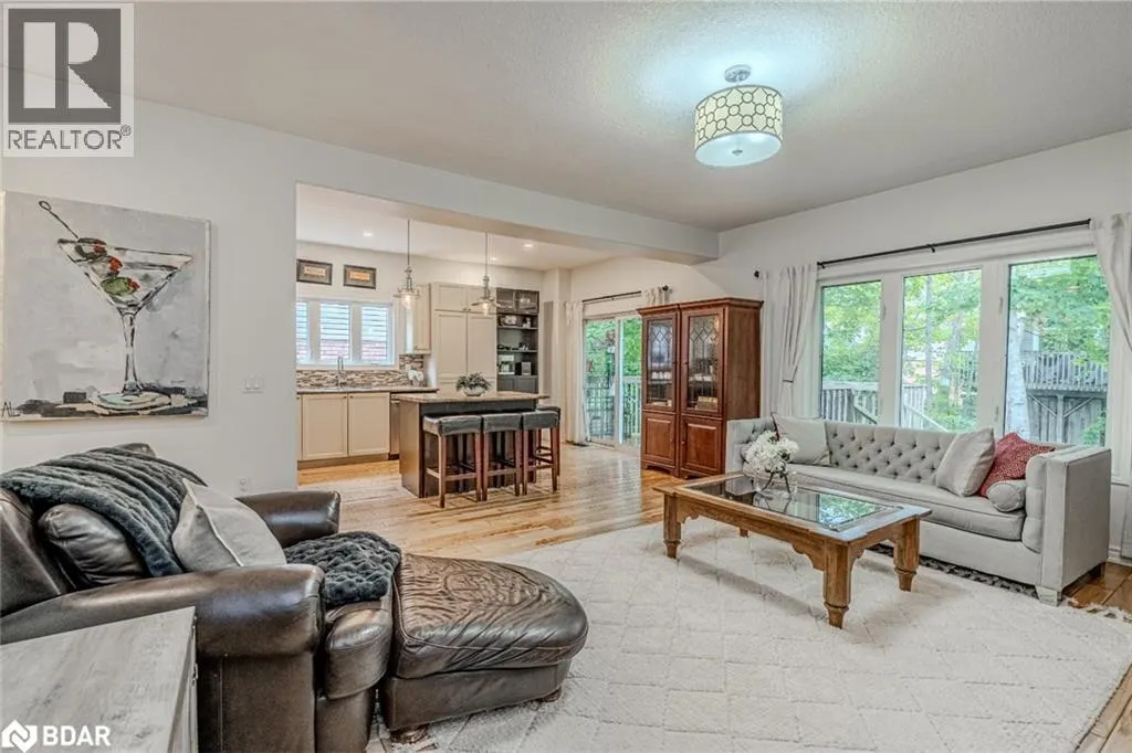 11 OAKMONT Avenue