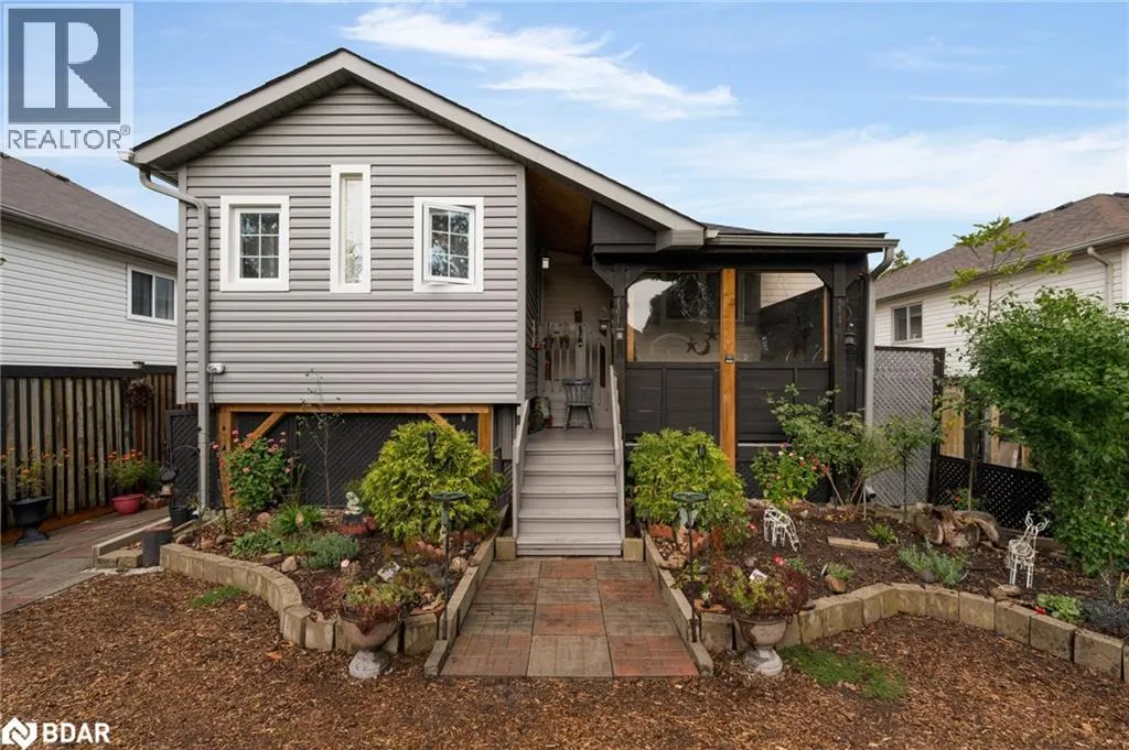 204 DYER Drive