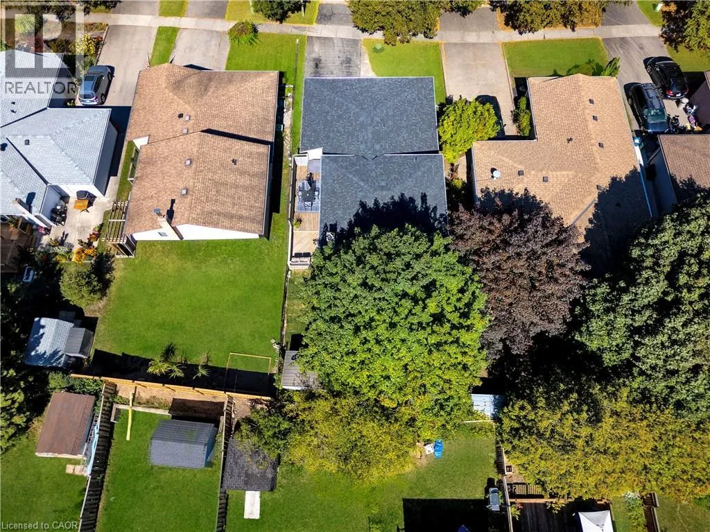 27 WHEATFIELD Crescent