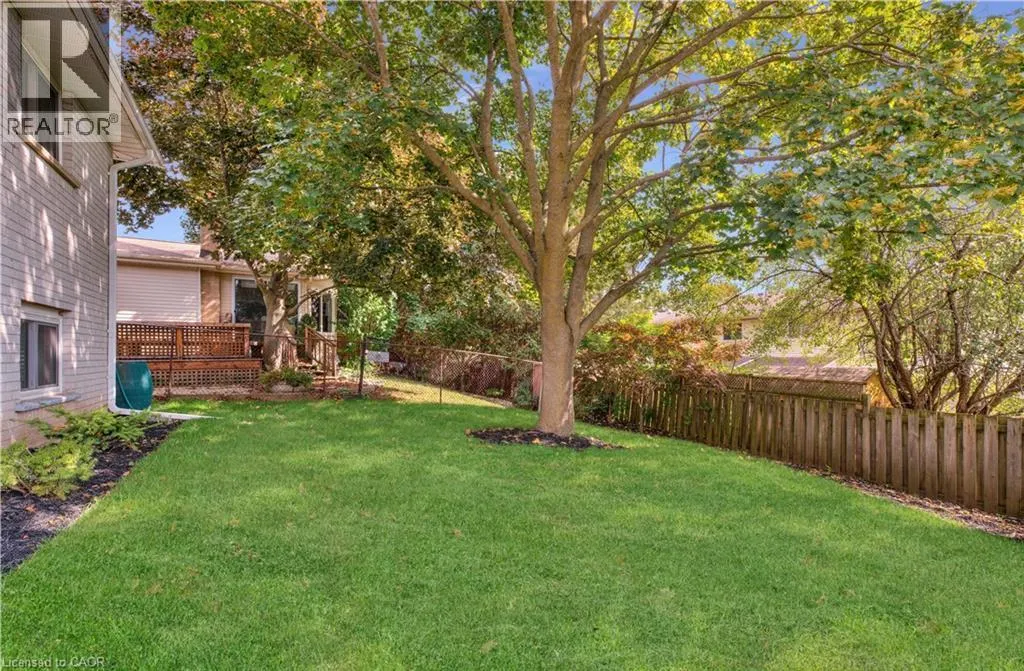 27 WHEATFIELD Crescent