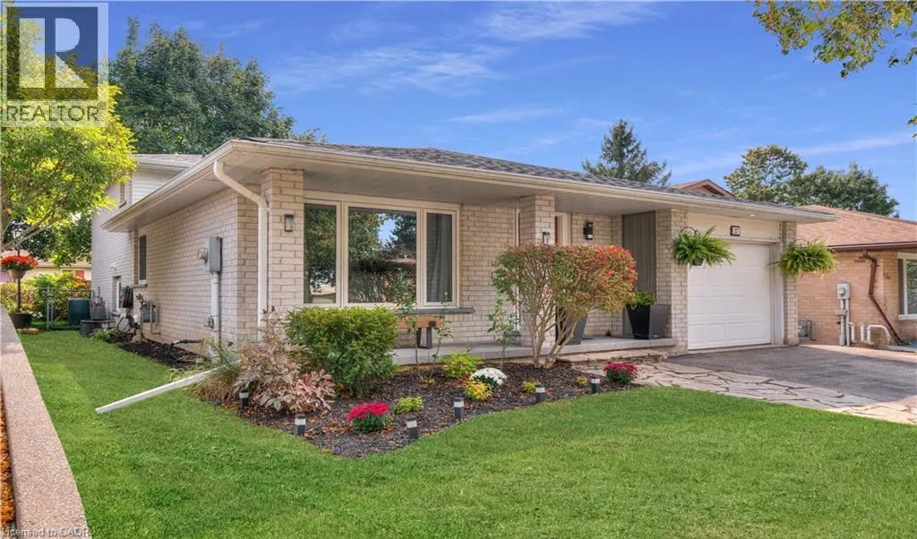 27 WHEATFIELD Crescent