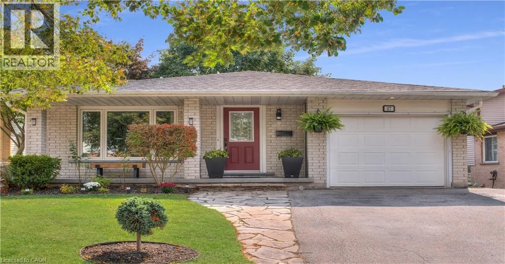 27 WHEATFIELD Crescent