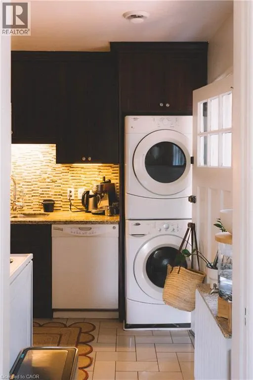 272 PARK Street S Unit# 2, #2