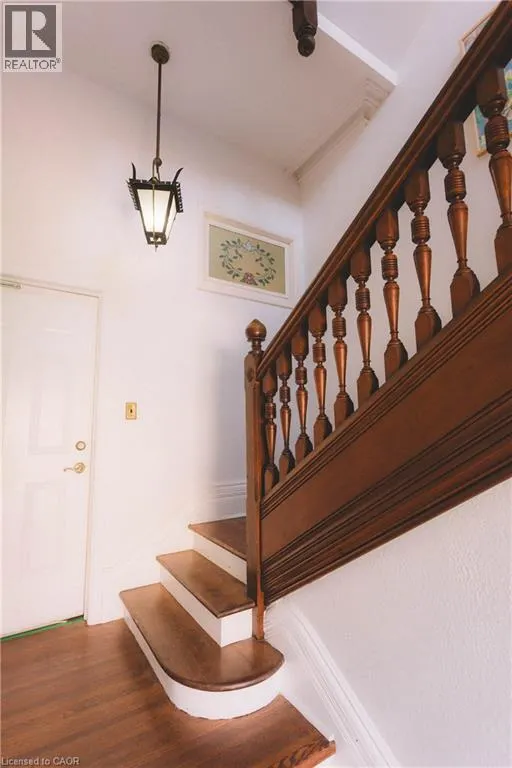 272 PARK Street S Unit# 2, #2