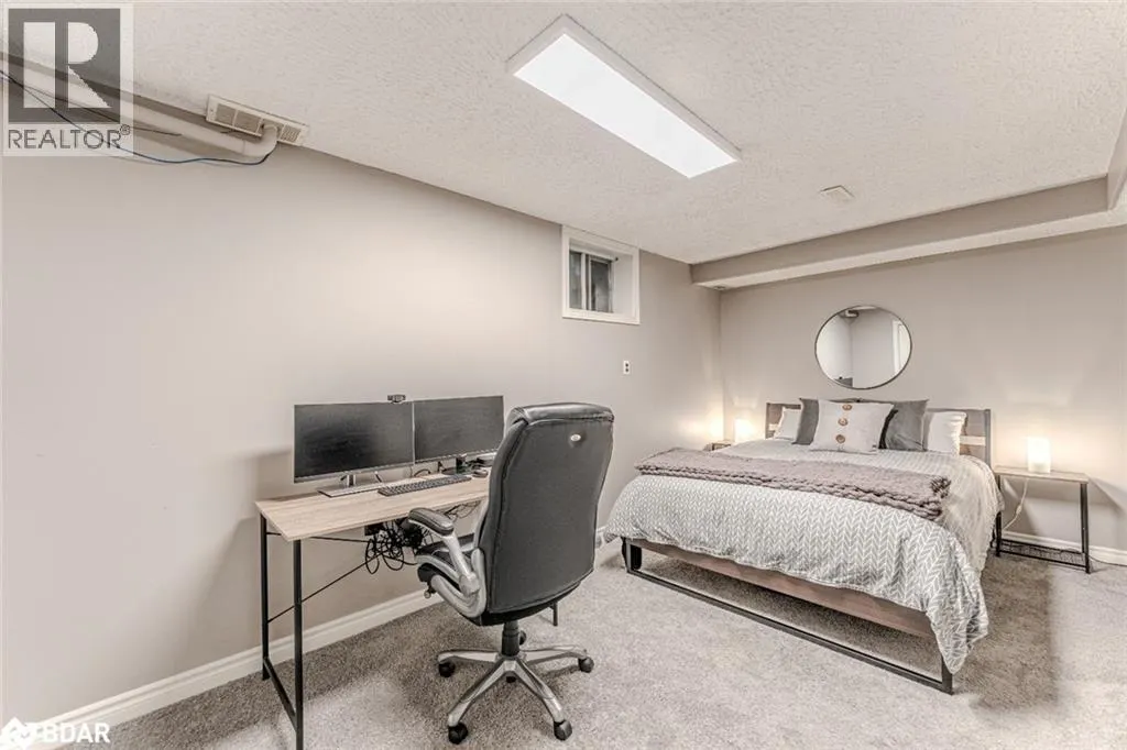 40 MCCONKEY Place