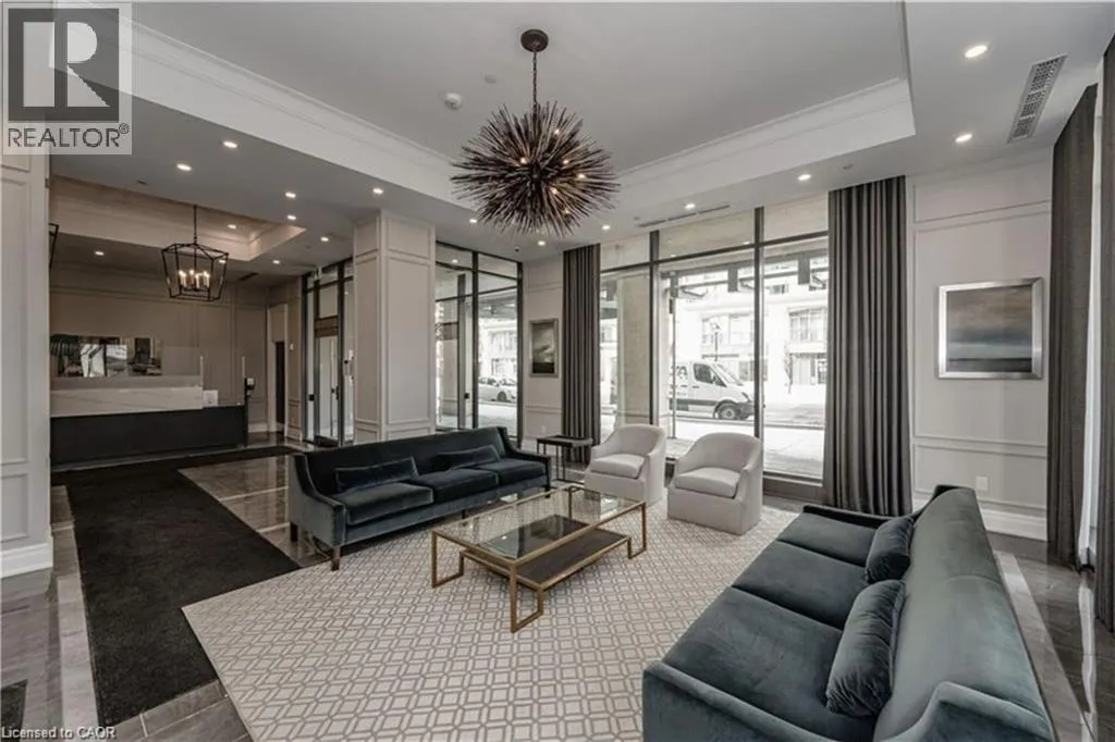 2060 LAKESHORE Road Unit# 304, #304