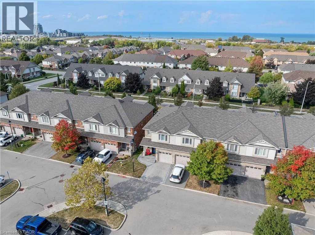 6 CHESTNUT Drive Unit# 16, #16