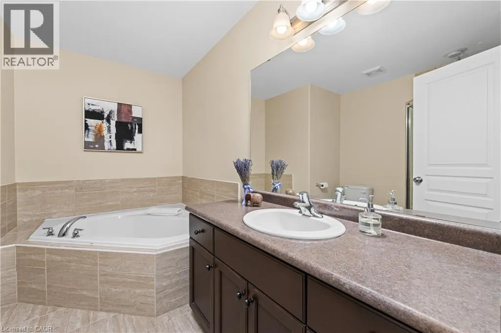 6 CHESTNUT Drive Unit# 16, #16