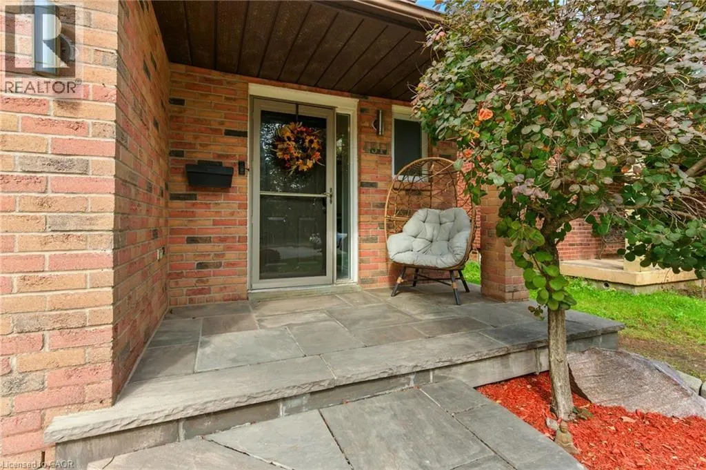 4511 ST. VOLODYMYR Crescent