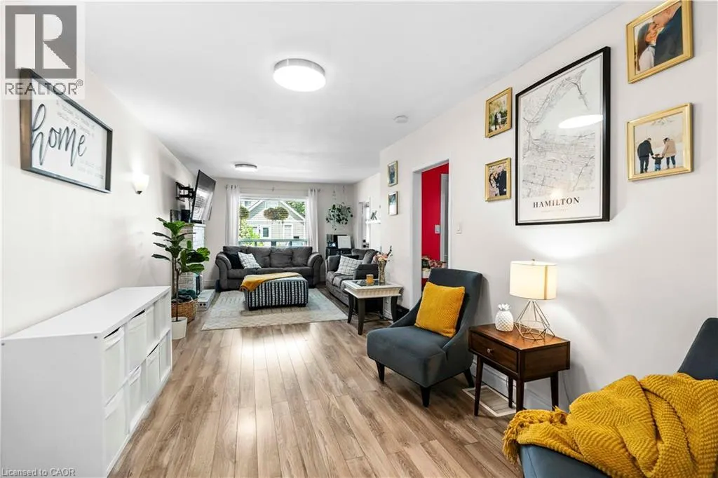 55 EAST 22ND Street