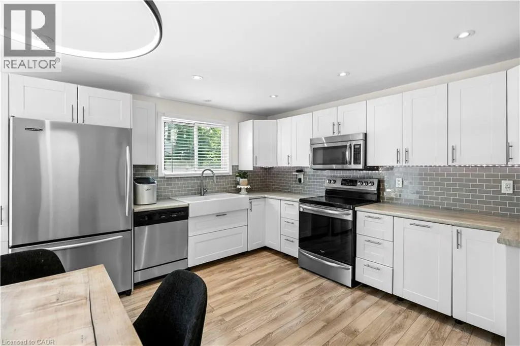 55 EAST 22ND Street