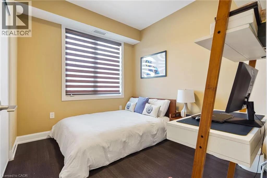 272 GEORGIAN Drive Unit# 306, #306
