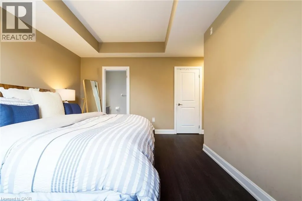 272 GEORGIAN Drive Unit# 306, #306