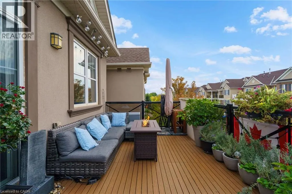 272 GEORGIAN Drive Unit# 306, #306