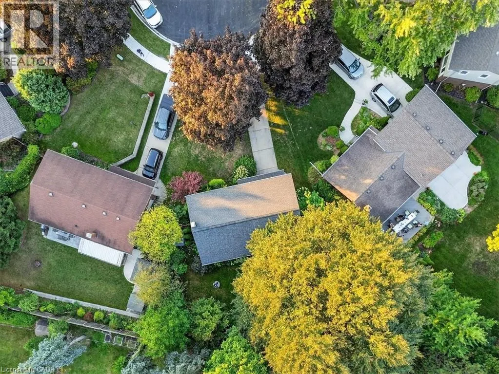 12 GLENDALE Place