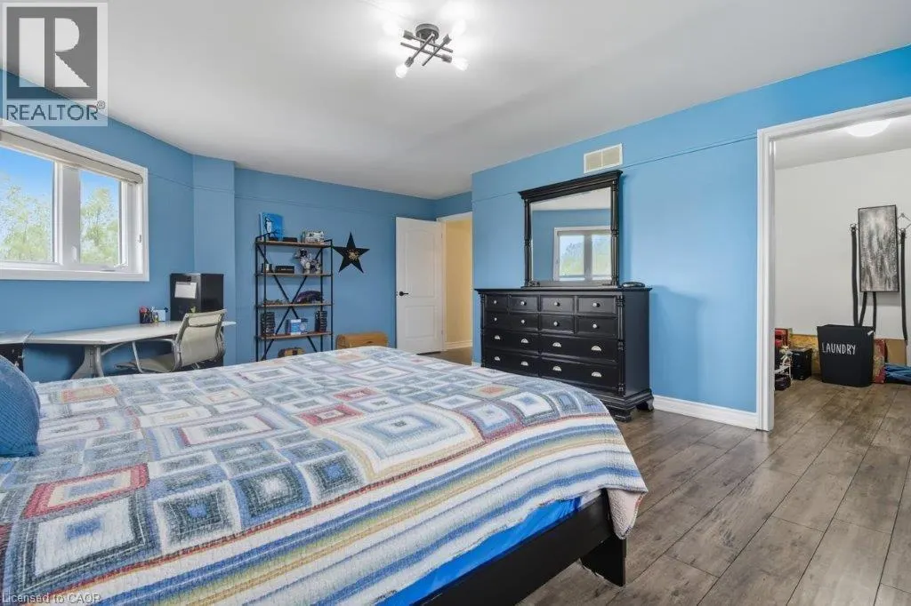 2493 MEADOW Court