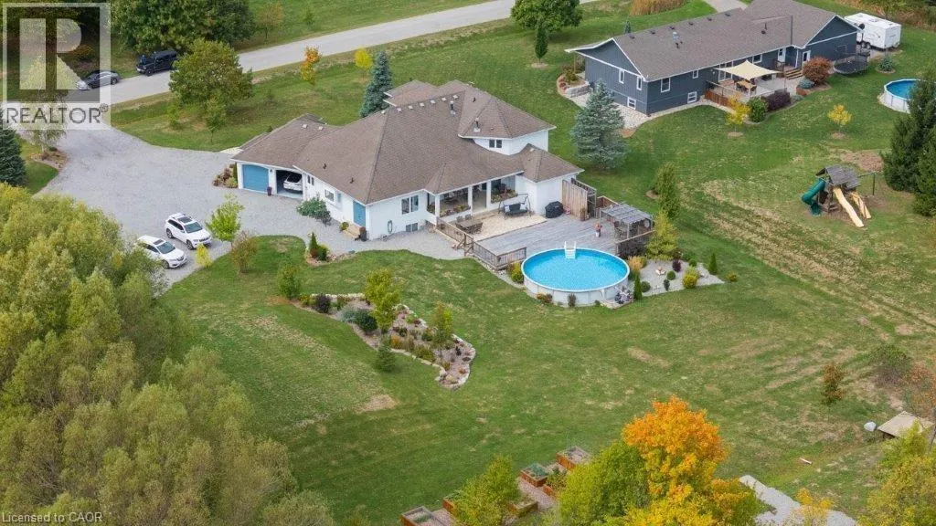 2493 MEADOW Court