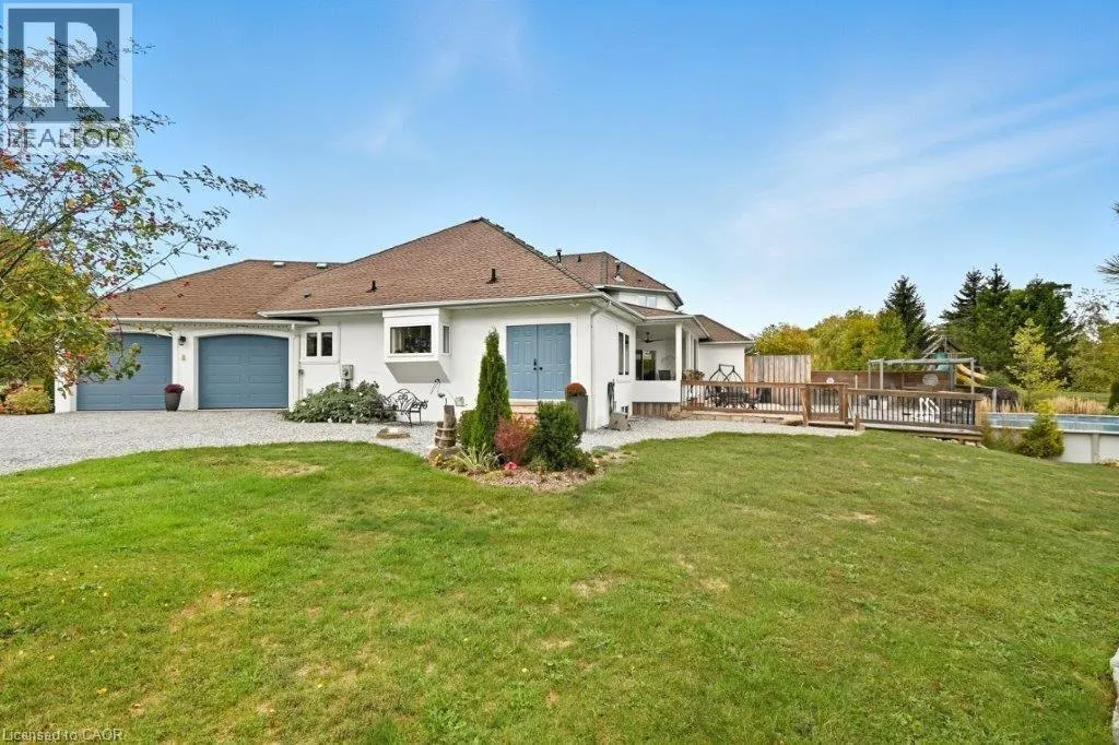 2493 MEADOW Court
