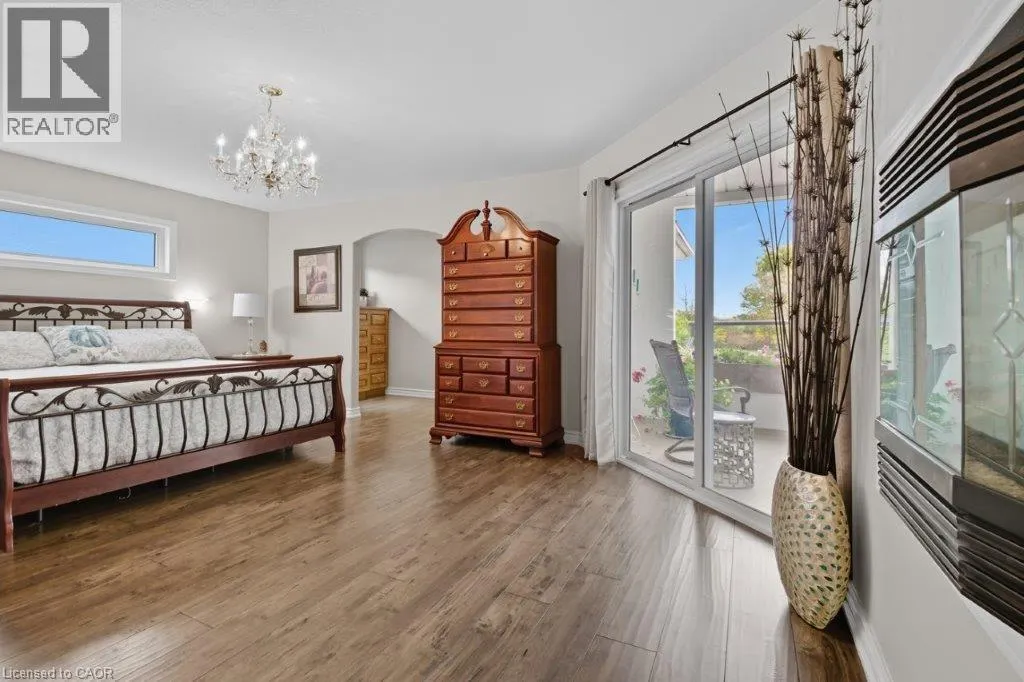 2493 MEADOW Court