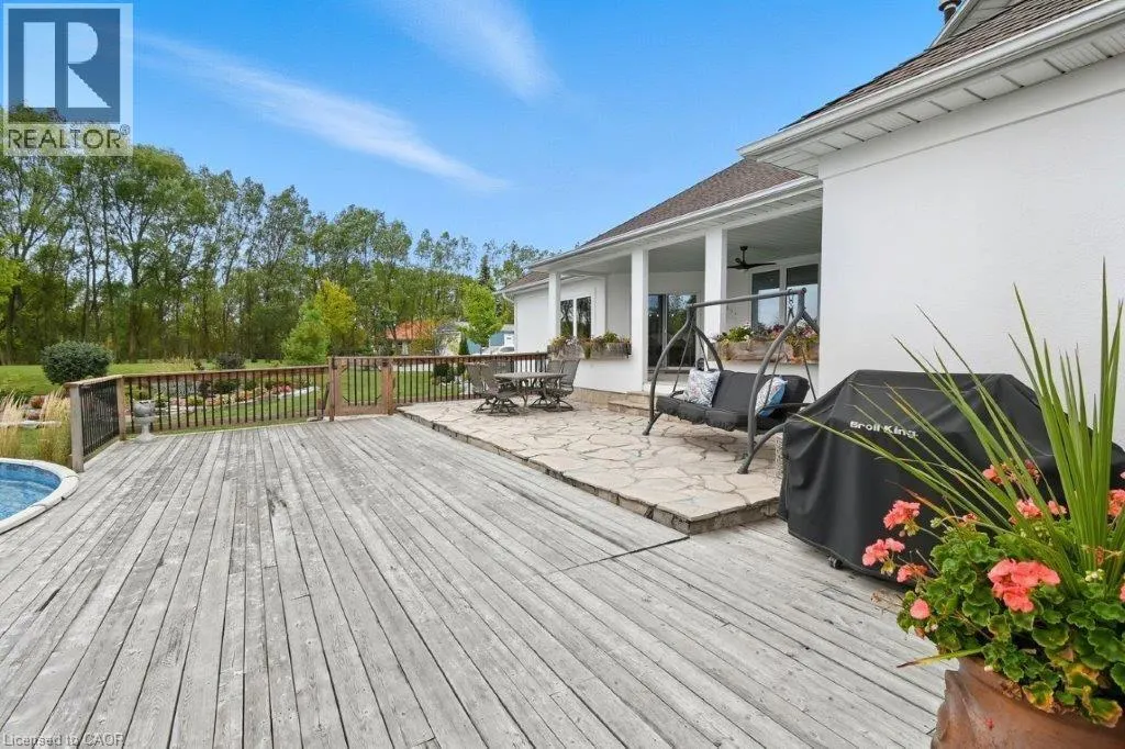 2493 MEADOW Court