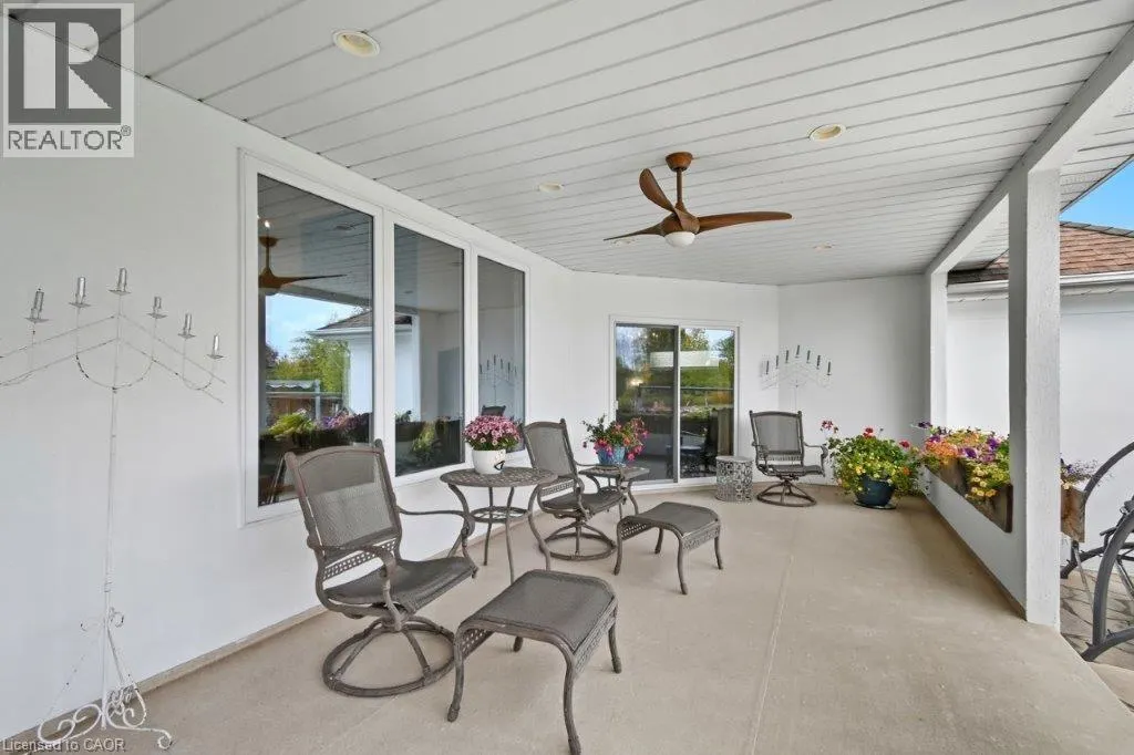 2493 MEADOW Court