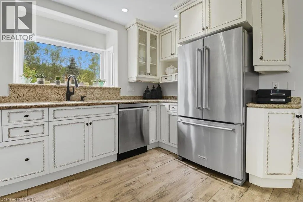 2493 MEADOW Court