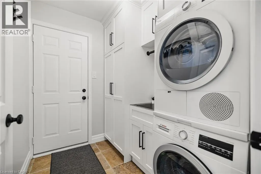 343 GEORGE Street N Unit# 1, #1