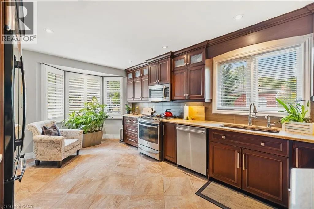 343 GEORGE Street N Unit# 1, #1
