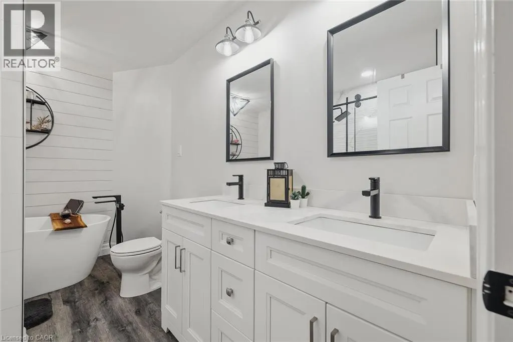 343 GEORGE Street N Unit# 1, #1