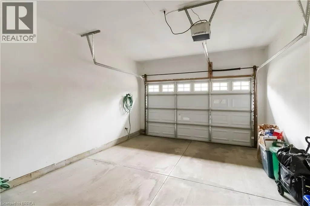 54 GLENWOOD Drive Unit# 15, #15