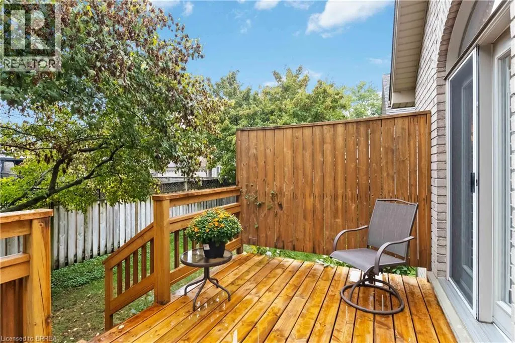 54 GLENWOOD Drive Unit# 15, #15