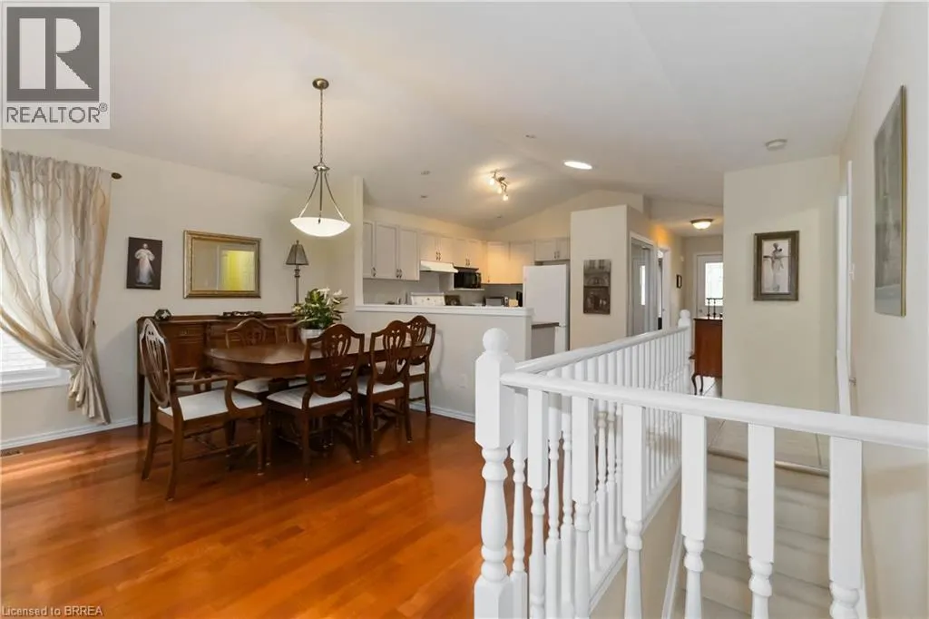 54 GLENWOOD Drive Unit# 15, #15