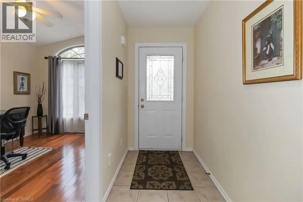 54 GLENWOOD Drive Unit# 15, #15