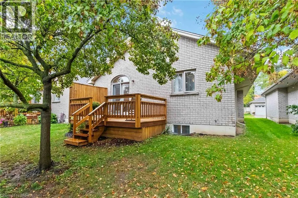 54 GLENWOOD Drive Unit# 15, #15