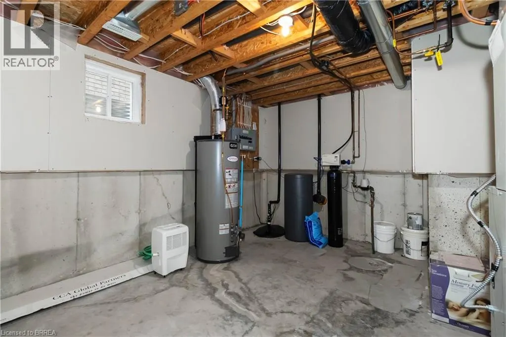 54 GLENWOOD Drive Unit# 15, #15