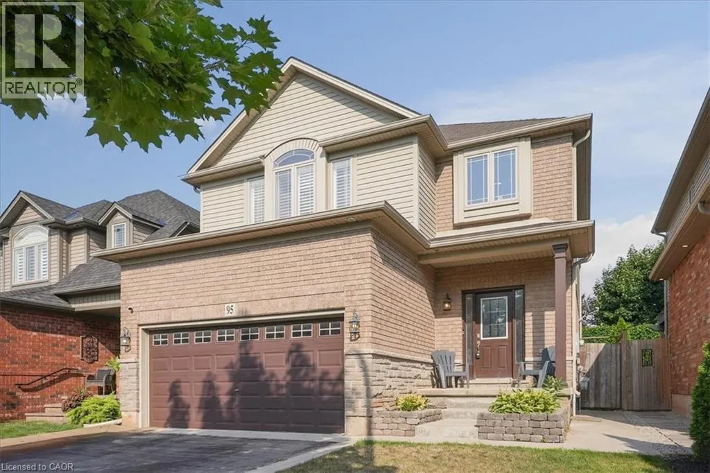 95 HEMLOCK Way