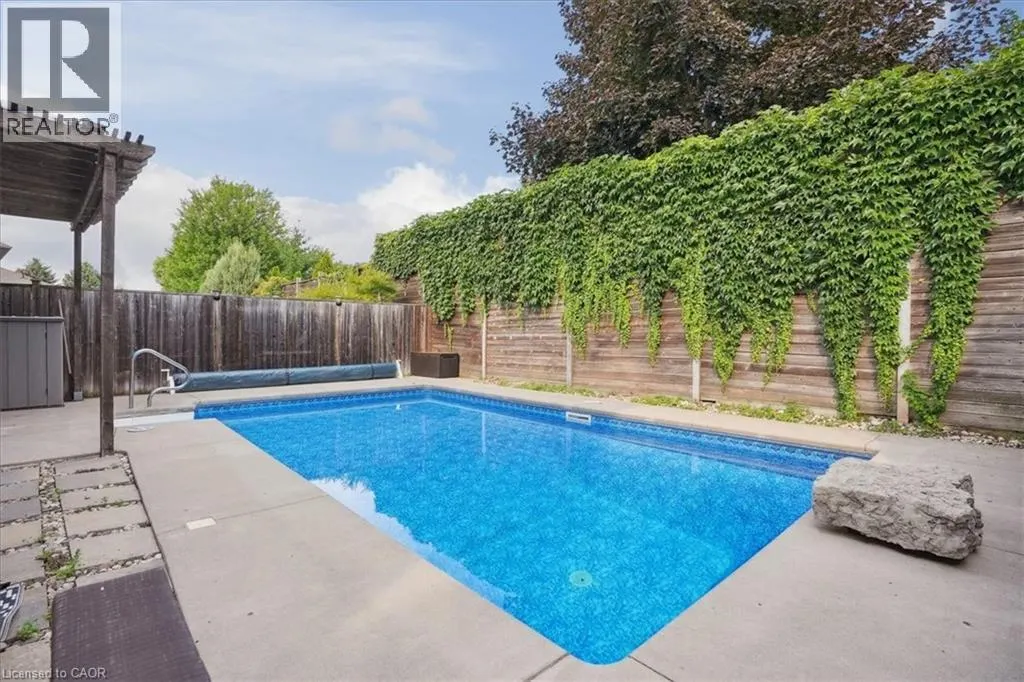 95 HEMLOCK Way